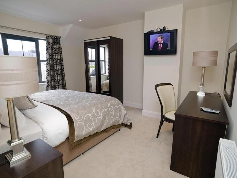 Kenmare Bay Hotel Lodges Килларни Номер фото