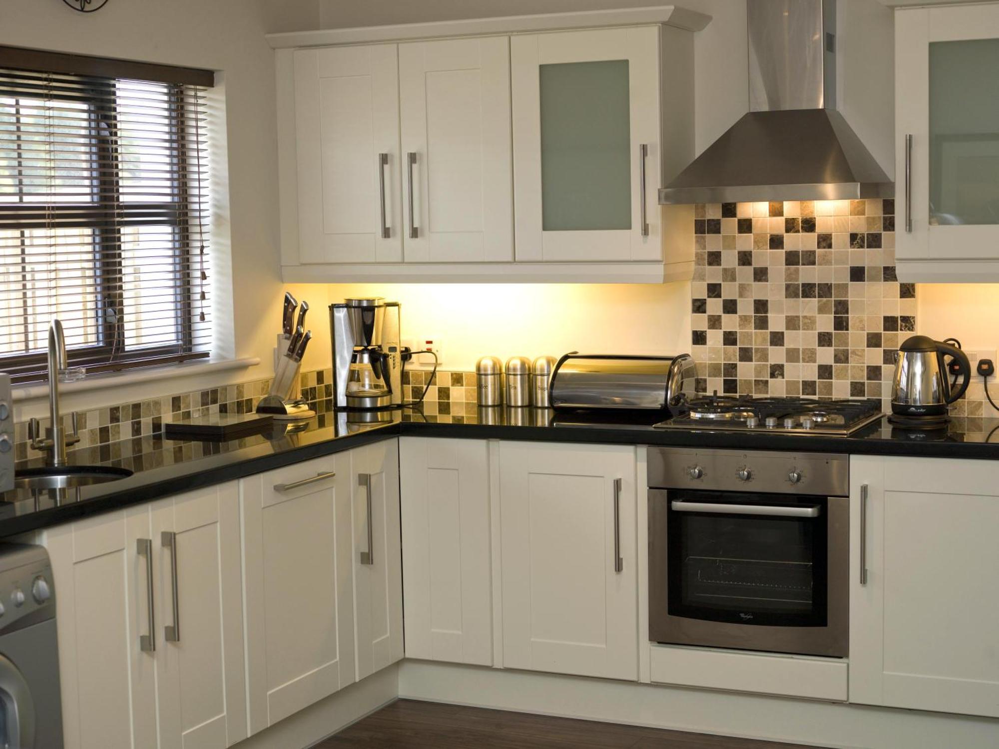 Kenmare Bay Hotel Lodges Килларни Экстерьер фото